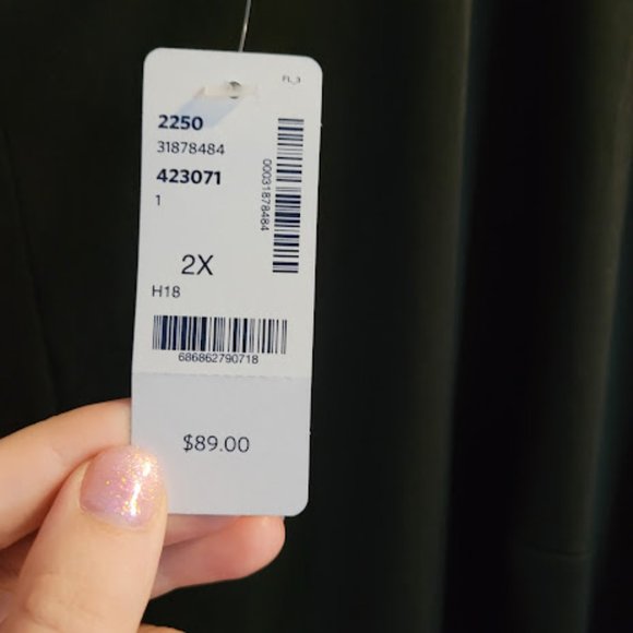 BNWT Additionelle Black Flare Trumpet Sleeve Dress 2x - Picture 4 of 9